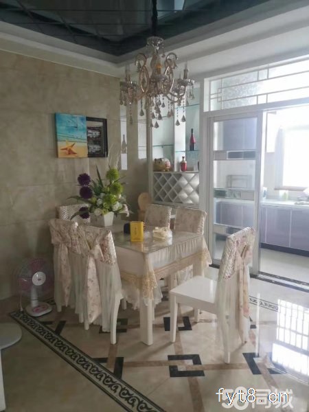 风采世纪广场140平方三室出售